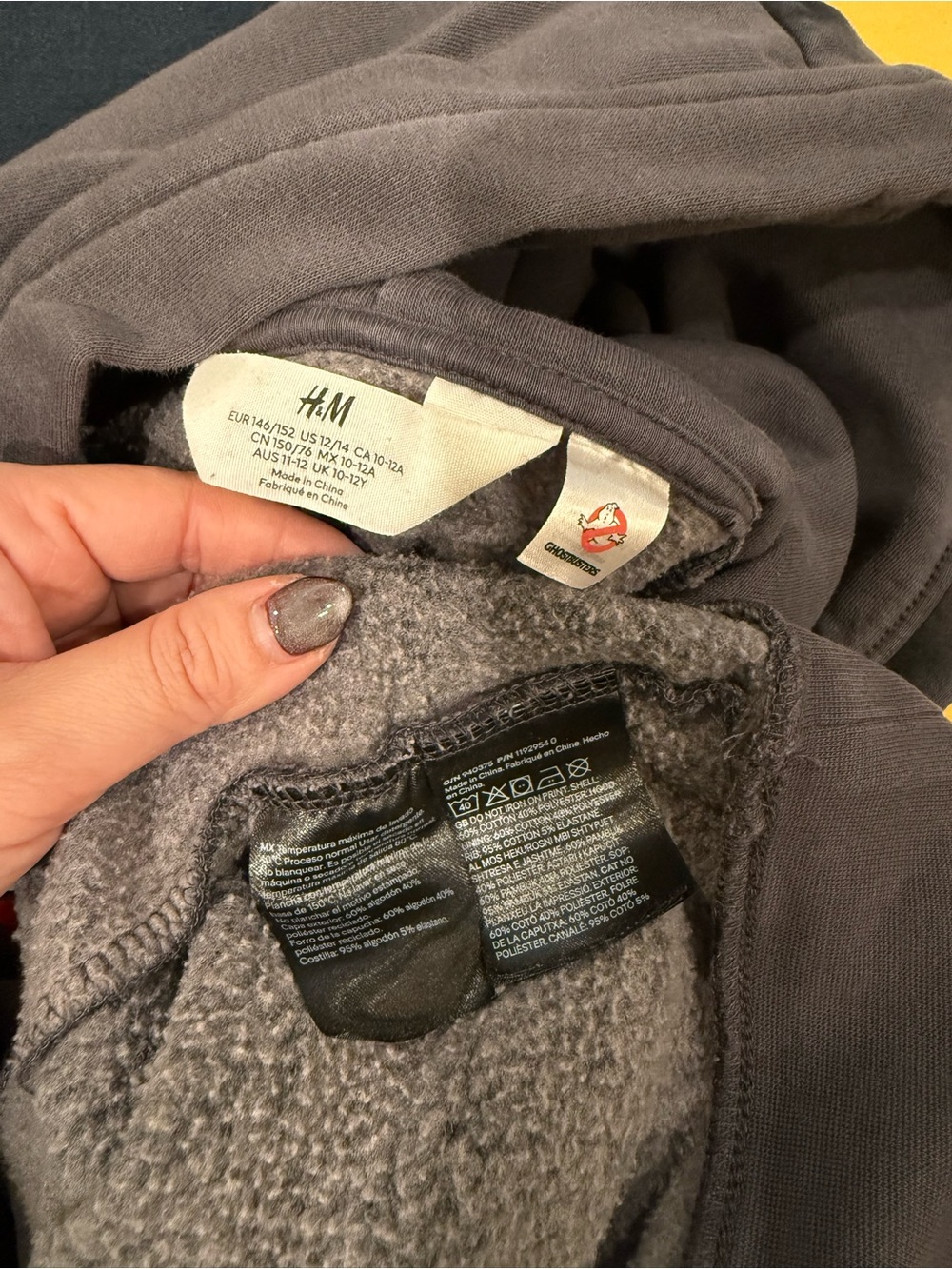 Hoddie - Picture 4 of 4